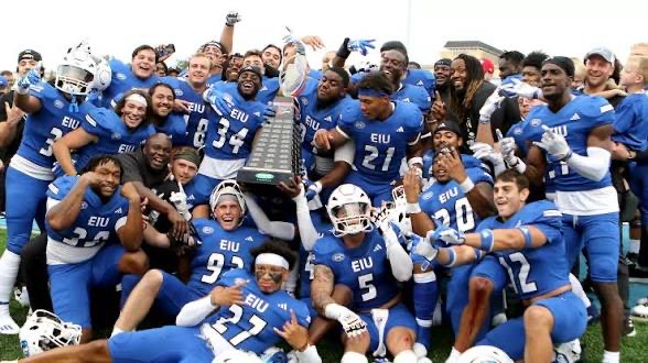After a great conversation with <a href="/_CoachHoov/">Cole Hoover</a> I am blessed to announce I have received my 3rd Division 1 offer from Eastern Illinois University!! 
<a href="/CoachAustinFC/">Coach_Phil_Austin</a> 
<a href="/CoachCrooksFC/">Brian Crooks</a> <a href="/PHATSBOSS/">Coachphats</a>
<a href="/CoachTonio24_/">Antonio Clifton</a>
<a href="/CoachLafaele/">Coach Lio 🐝</a> <a href="/KevinPuckettJr/">Kevin Puckett Jr</a> <a href="/Coach_RAD_/">Coach Conrad White</a>
<a href="/CoachGMCampbell/">Coach Campbell</a> <a href="/coach_dporter2/">Damion Porter</a>