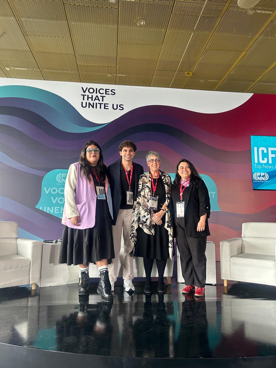 JuliSalama11's tweet image. Cerrar octubre en la Feria del Libro de NY hablando de narrativas y marcos normativos trans, y empezar noviembre en la #ICFP2025 hablando de modelos de atención en salud trans, me reafirma algo: Las personas trans nos merecemos todo.
Nos merecemos soñar con mundos más justos.