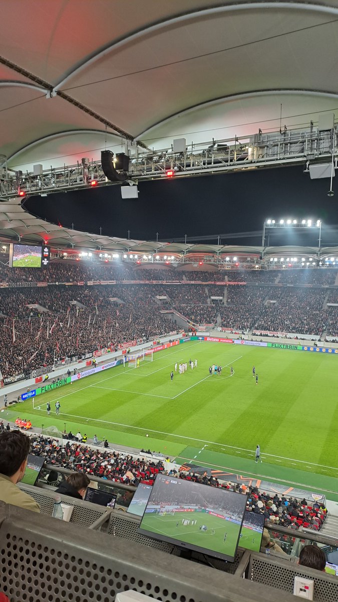 Leon Potuzhek tweet media