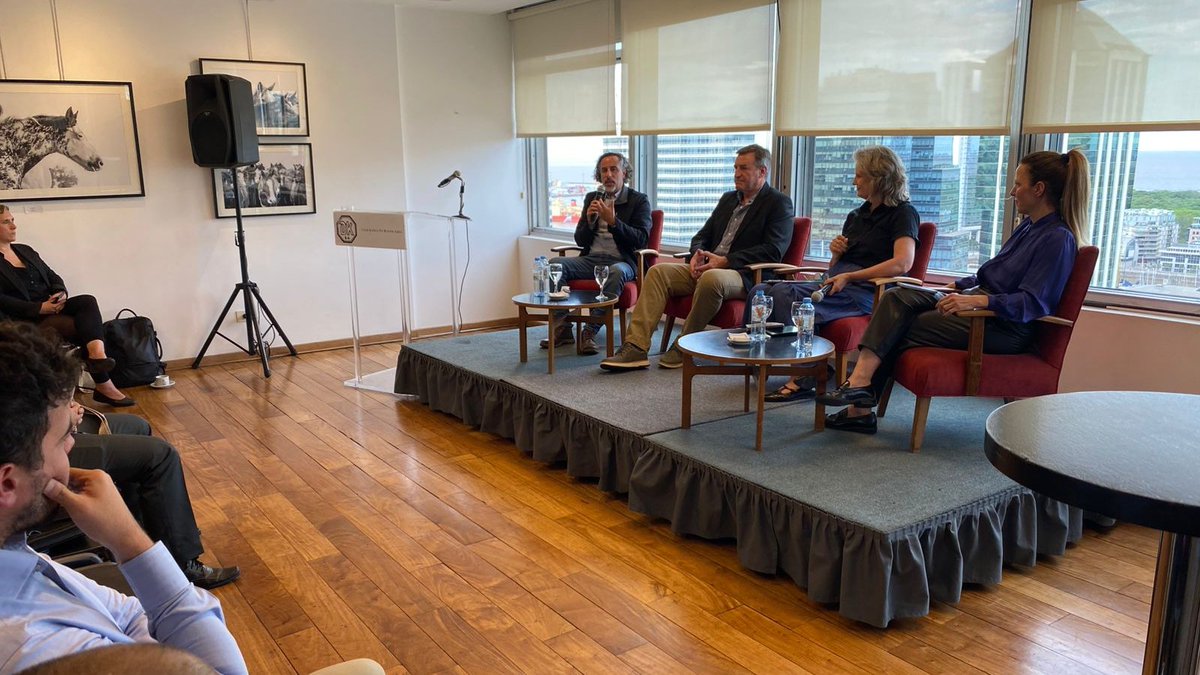 <a href="/Cebilba/">Consue Bilbao</a> “La transparencia beneficia al país, a las empresas, a los trabajadores, a los científicos y al ecosistema marino. Los tomadores de decisiones deben comprender que favorece a todos los argentinos.” - <a href="/milkorockmar/">Milko Schvartzman</a>, coordinador de océanos del <a href="/CirculoPA/">Círculo de Políticas Ambientales</a>