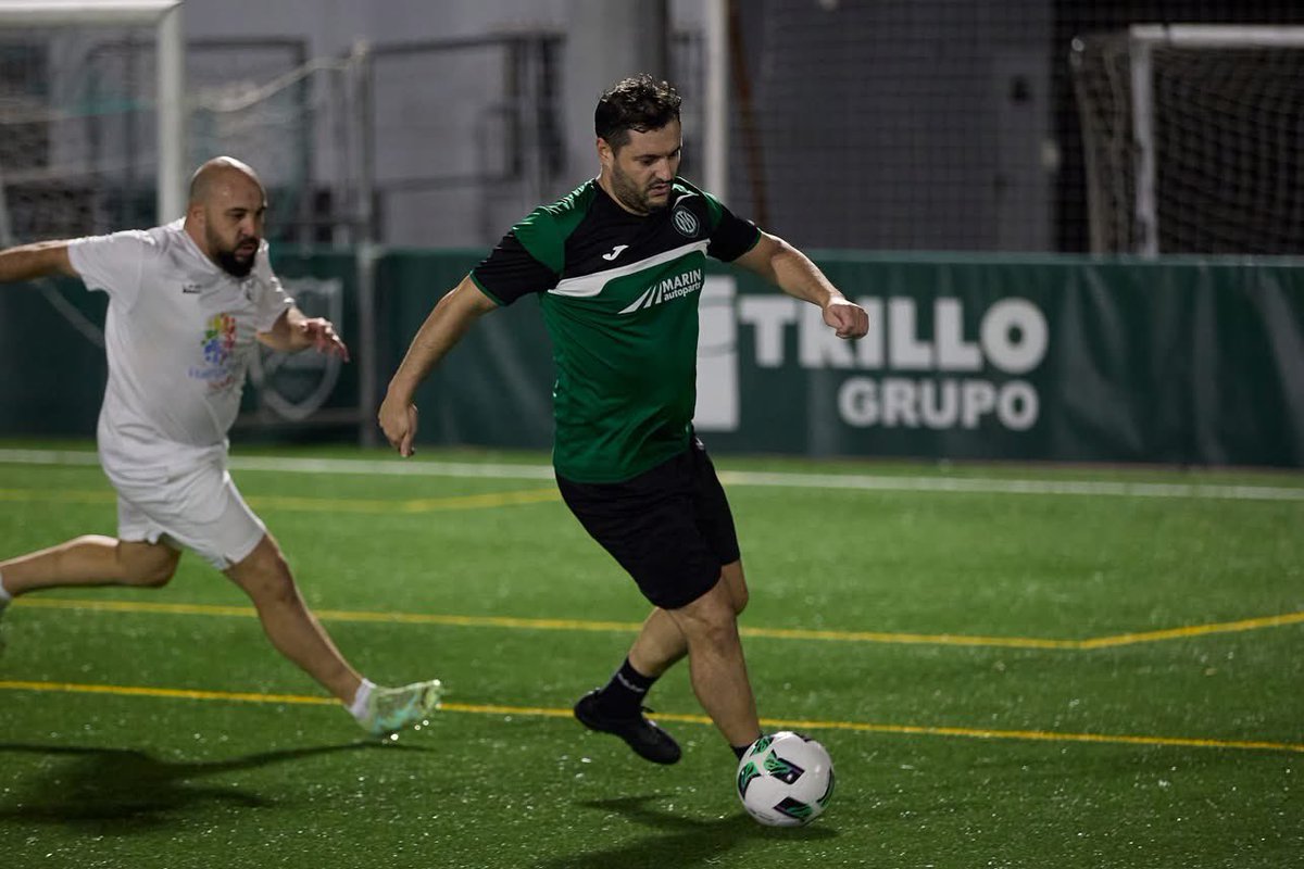 JLPove's tweet photo. Nuestro equipo empata esta jornada contra Oxford.
3-3 resultado final. https://t.co/Q7A7ob86nK