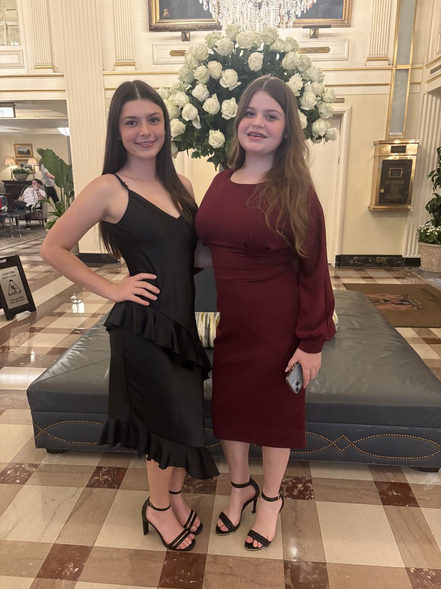 kdtpowers's tweet photo. Fun NOLA weekend for Sara’s 17th birthday. https://t.co/UBjlXfKqON