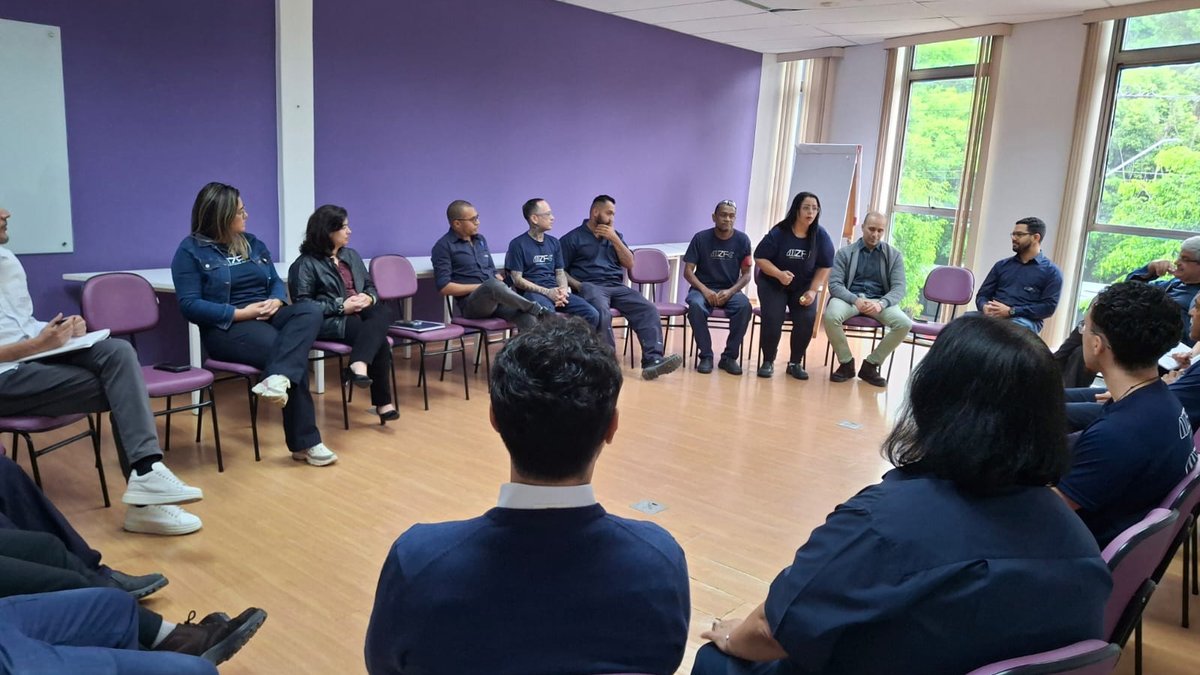 mzf4_group's tweet image. Another edition of Coffee with the #Leadership Team at #MZF4. The meeting brought together Claudio Mazzaferro (#CEO), Eduardo De Callis (#CCO) and Monica Vilah (#COO), along with employees from different areas, for a moment of proximity, active listening and experience sharing.