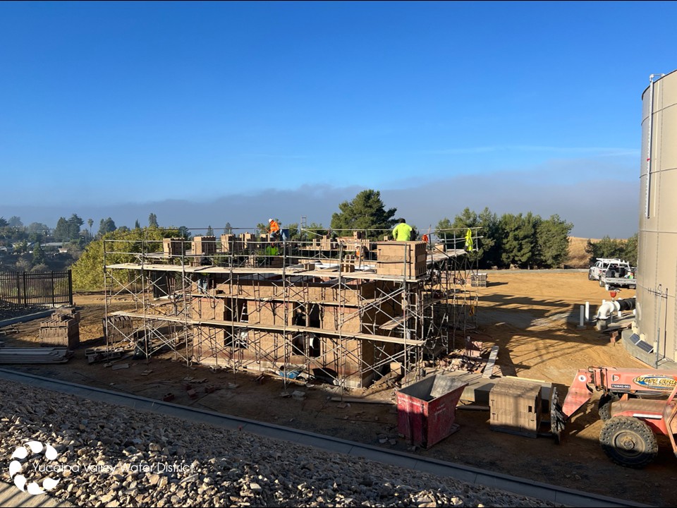 YVWD's tweet image. The Yucaipa Valley Water District's construction of the R-16.2 Reservoir and Booster Station marks a key infrastructure upgrade designed to enhance drinking water reliability and wildfire protection in the region.

This project replaced an old, 200,000-gallon bolted steel tank…