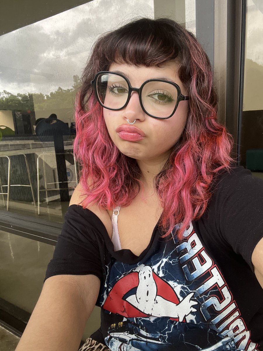 esotericadivina's tweet photo. it's my duty to update my pinned cada 5 meses pq se me olvida estar active😛😛

anyway... miren el hair growth 🤓🤓 https://t.co/RI7KVKx4oe