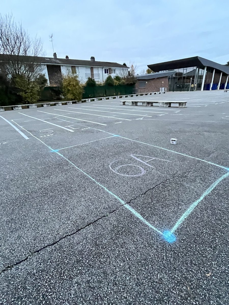 CCambLec's tweet photo. #NAH2025 Tous mobilisés 
Fière de son équipe # collège JBVermay- Fière des élèves . https://t.co/XcxQR7hCwk