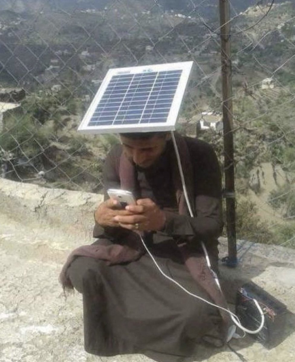 insane poses tweet media