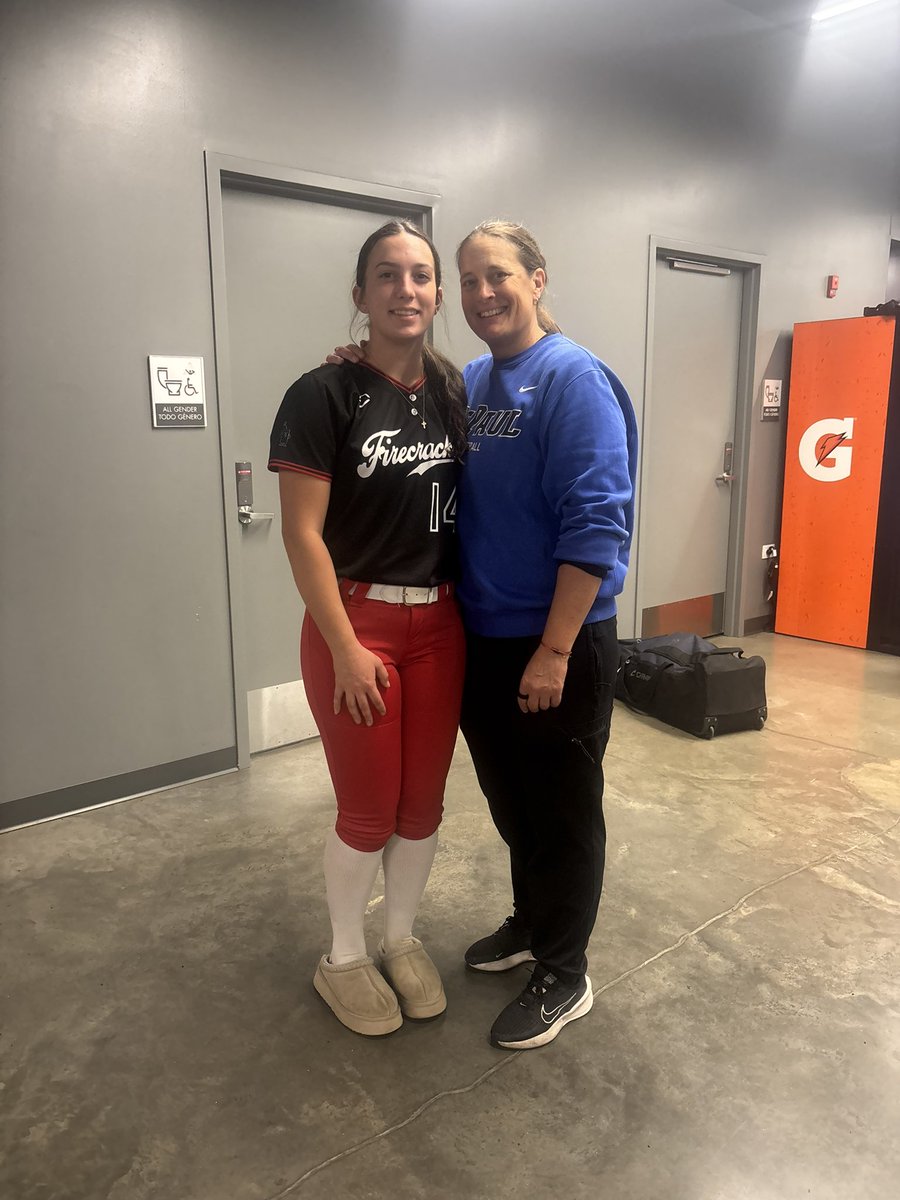 bcameron2027's tweet photo. Thank you so much @RamblersSB and @DePaulSB for hosting a great clinic Tuesday night! I loved seeing you all again. Thanks for all the rise ball drills! https://t.co/l2P7uQVo5Z