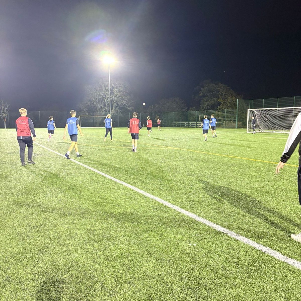 ColwynBayFC's tweet photo. The reserves were putting in a solid shift tonight as they prepare for Sunday’s Welsh Cup trip to South Wales, where they’ll take on Cwm Wanderers AFC 🏆 https://t.co/wsxmJFMe7Z