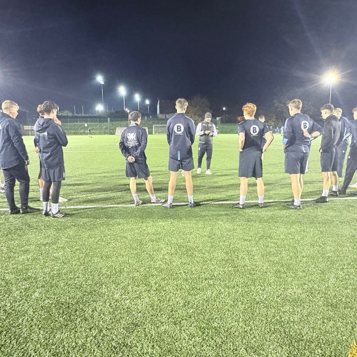 ColwynBayFC's tweet photo. The reserves were putting in a solid shift tonight as they prepare for Sunday’s Welsh Cup trip to South Wales, where they’ll take on Cwm Wanderers AFC 🏆 https://t.co/wsxmJFMe7Z