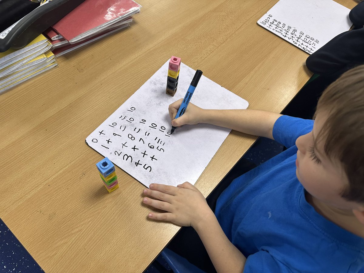MrsWMohranBFS's tweet photo. Our maths brains were busy today! We worked systematically to discover every number bond to 10. 🧮💡@mrs_diwanBF https://t.co/2i9gqqIa5F