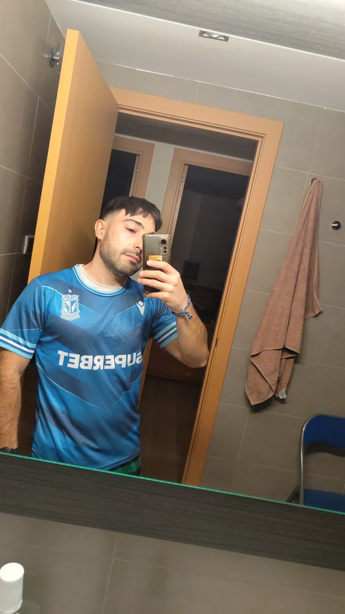 Hoy con el Poznan y sus toallas 🫢