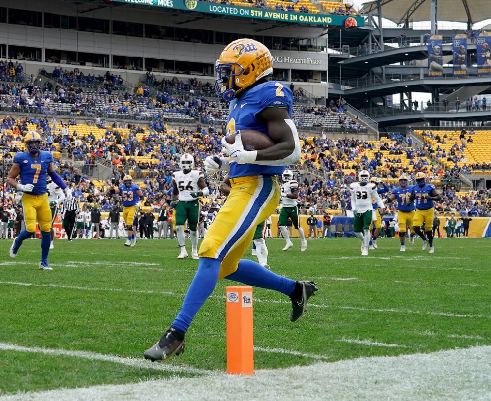 beyond blessed to say I have another offer to the university of Pittsburgh <a href="/BrandonBowie_/">Brandon Bowie</a>
<a href="/LindseyLamar5/">Lindsey Lamar</a>
<a href="/MacCorleone74/">Rion (Ree-un) Young</a> 
<a href="/shayhodge3/">Shay Hodge™</a>