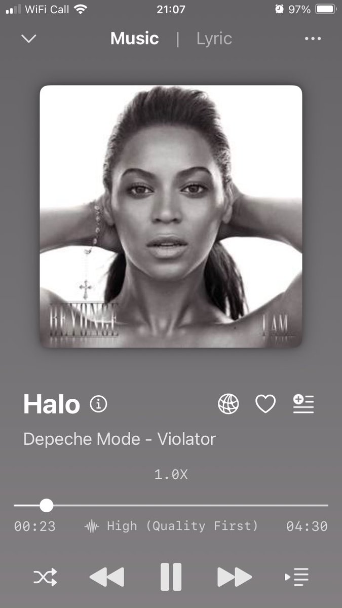 RaphaelCecco's tweet image. Nice try with the artwork music player, but this version of Halo is superior in every way to queen B’s… 🤷🏻‍♂️ #DepecheMode #DM #Violator