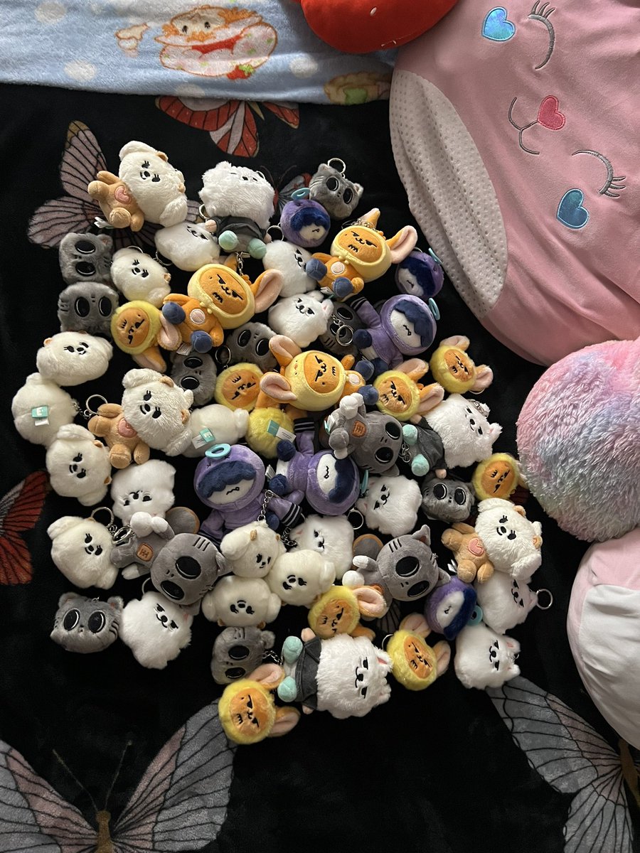 amoamitubatu's tweet photo. ppulbatu heaven💗💘💖💕💞💝💖💕💞#txt #ppulbatu #txtmerch https://t.co/2pXUNDwL4L