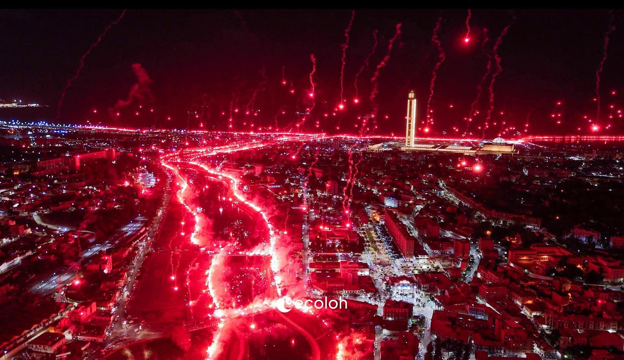 من احتفالات اتحاد حراش الجزائري بذكرى التأسيسي. (وكالات)