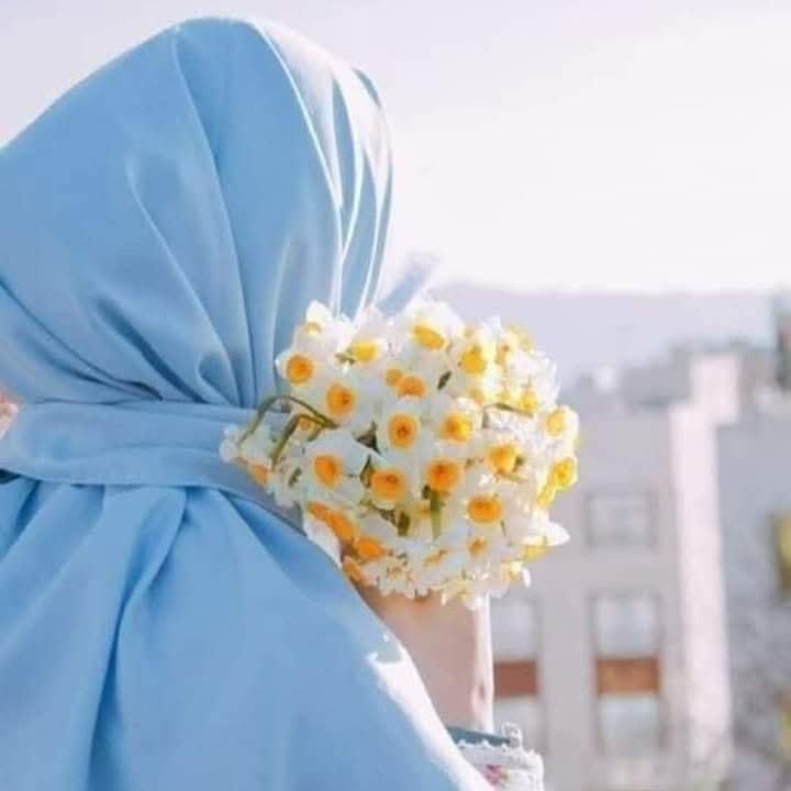 شيئان يدمران الإنسان : 
الإنشغال بالماضي😔 والإنشغال بالآخرين

تصبحون على خير 🌹