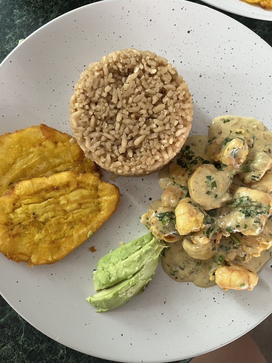 Hoy me cocinaron delicioso  no estoy soportando ✨