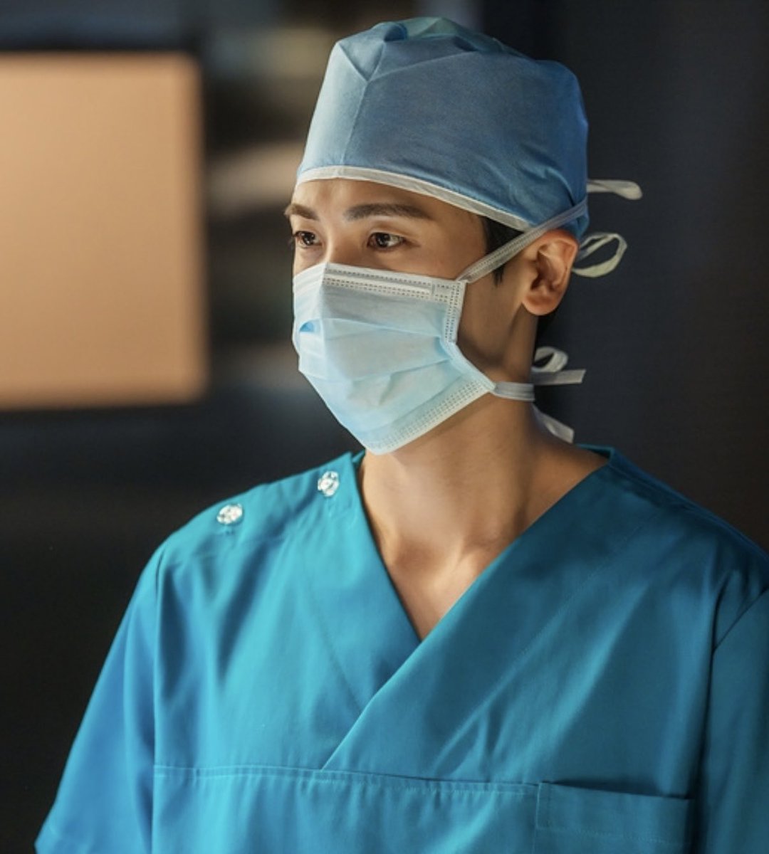 ✨D-9✨
2025.11.16  𝐻𝑎𝑝𝑝𝑦 𝐷𝑎𝑦

ヨジョンウ先生🫶🫶
手術着が似合いすぎる🩵

#Happy34thHyungsikDay 
#センイルカウントダウン
#박형식
#パクヒョンシク
#PARKHYUNGSIK
#朴炯植
#SIKcret