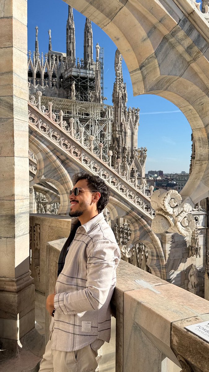 santiggz's tweet photo. Qué bonito Milán 🥰 https://t.co/lqlNEs4mS8