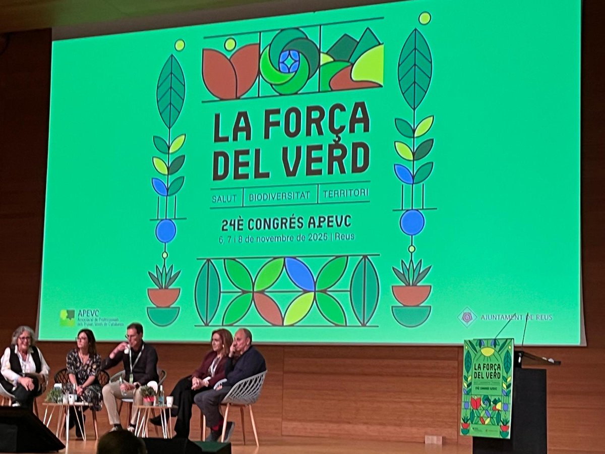 Talher_'s tweet photo. 📍 Hoy asistimos en Reus al 24º Congreso de la APEVC (Associació de Professionals dels Espais Verds de Catalunya), del que somos patrocinadores.
🌳 Serán 3 días de ponencias y reflexiones sobre el verde urbano.
ℹ️ https://t.co/vfIMuvcGmU
#CongresAPEVC2025 #APEVC #verdurbà https://t.co/LuqPf9Ofv6