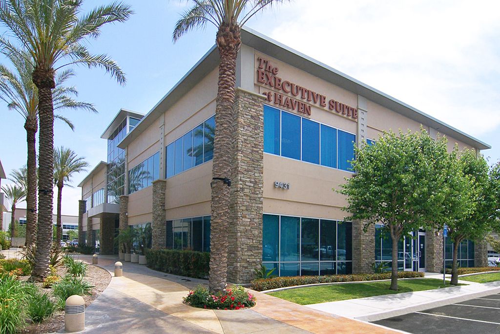 PWSpaces's tweet image. Work where inspiration meets productivity
🏖️ Newport Beach – Gateway Plaza
🏢 Rancho Cucamonga – Executive Suite at Haven
🌇 Orange – Orange Tower
💼 Bellevue – Eastside Office Center
 #WorkspacesThatWork #LocationLocationLocation #Coworking #OfficeLife