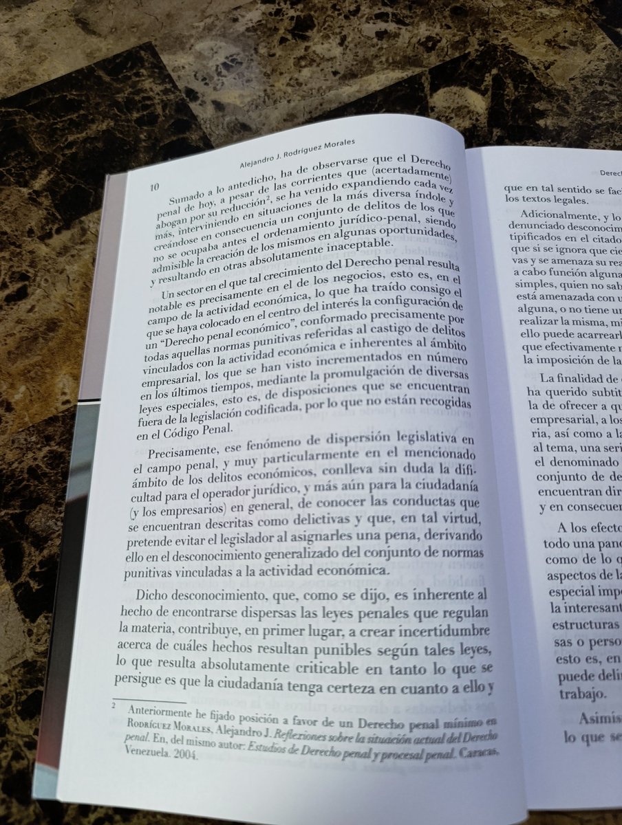 Edgardognr's tweet photo. Nueva adquisición: Derecho Penal Económico una aproximación. 

Obra del maestro Alejandro J. Rodríguez Morales @ajrodriguezm1 📚📚

#derecho
#DerechoPenal
#DerechoPenalEconomico https://t.co/RFUtAt5Njm