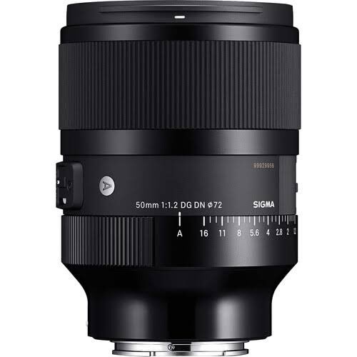 themelvin_a's tweet photo. What’s your best lens  for portraits ?
50mm f1.2 
85mm f1.4
105mm f1.4 
135mm f1.8 https://t.co/nVwXD6nmUO