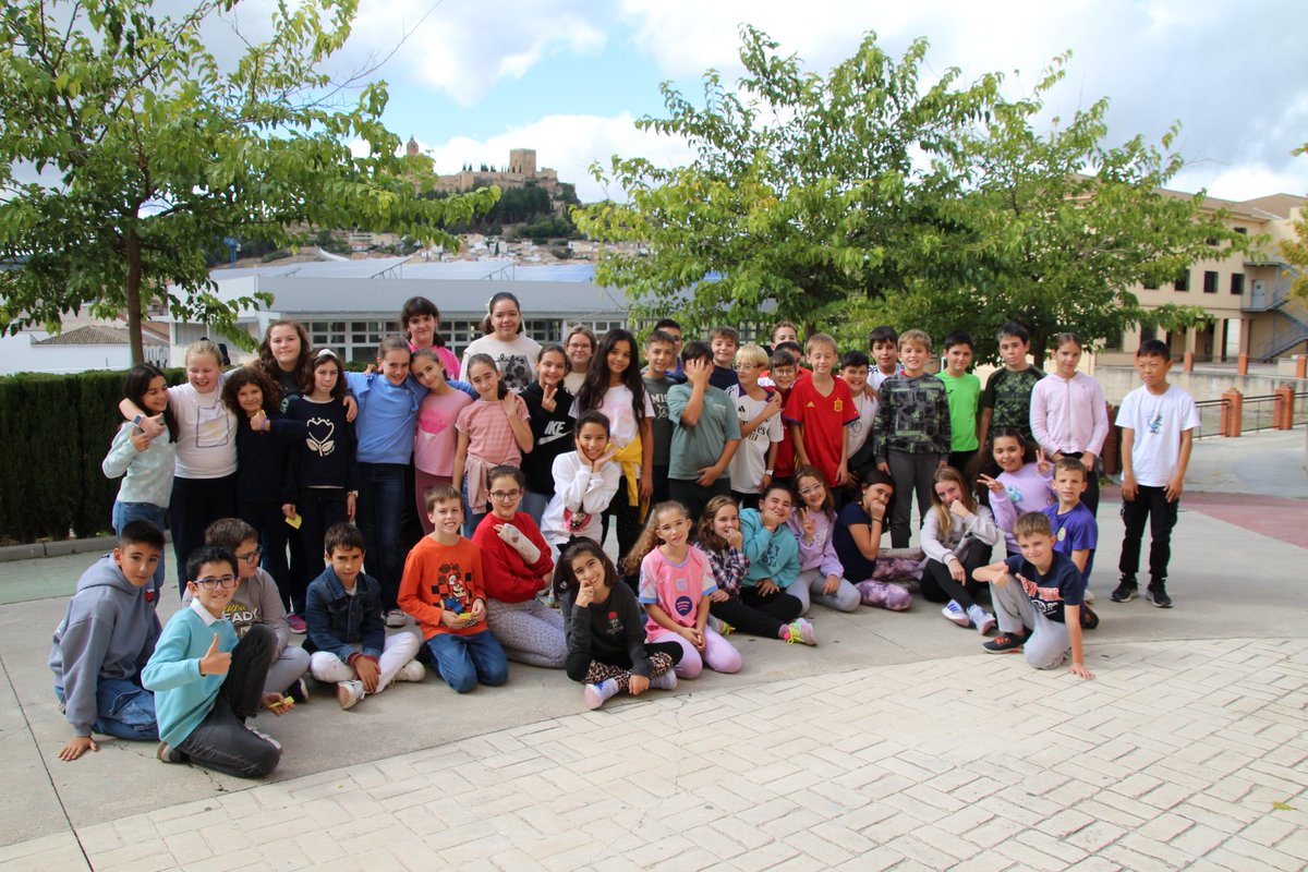 SAFAAlcala's tweet image. El perdón una de las máximas del cristianismo: Jesús nos llama a perdonar y nos perdona 🙏

¡Momentos inolvidables de crecimiento, empatía y reflexión! 

#LibresParaServir ❤️ #EnTodoAmarYServir 
#YoSAFAAlcaláLaReal #YoConSAFA 🤍💙 #Convivencias #Perdón
@fundacionsafa @educsi 😍