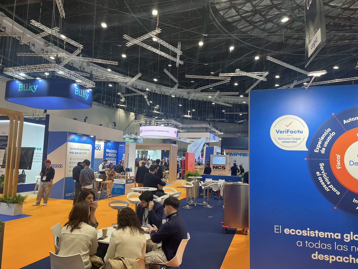 Izco_Galvan's tweet photo. Una nueva vista, sin fallar desde sus inicios, a #Accountex. La feria dedicada a las asesorías y despachos profesionales que cada día crece más. Volvemos a casa llenos de ideas, soluciones y oportunidades. https://t.co/IrMUcg2LUW