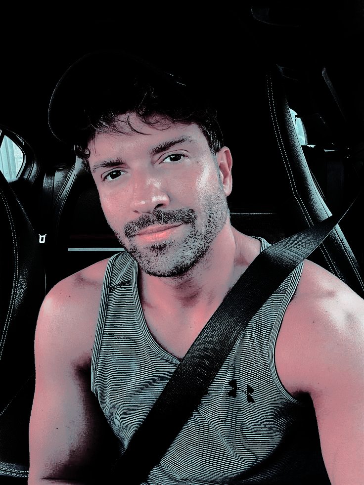 MAKEMEY0VRS's tweet image. 