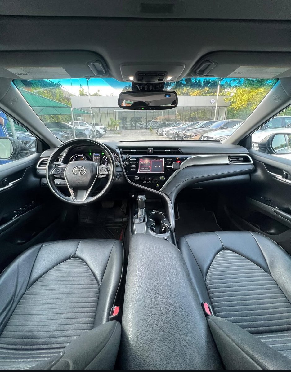 abujacarstand's tweet photo. PLEASE KINDLY REPOST IT COMES HIGHLY APPRECIATED 🙏🏽🙏🏽🙏🏽 

THE NEW MONEY ABUJA STARTER PACK 🌝 

TOYOTA CAMRY SE 2018 MODEL 
WITH ORIGINAL CUSTOM DUTY 

AVAILABLE FOR JUST || ₦25,000,000.

📍ABUJA 
📱07033230964 https://t.co/X6EEq2mdw1