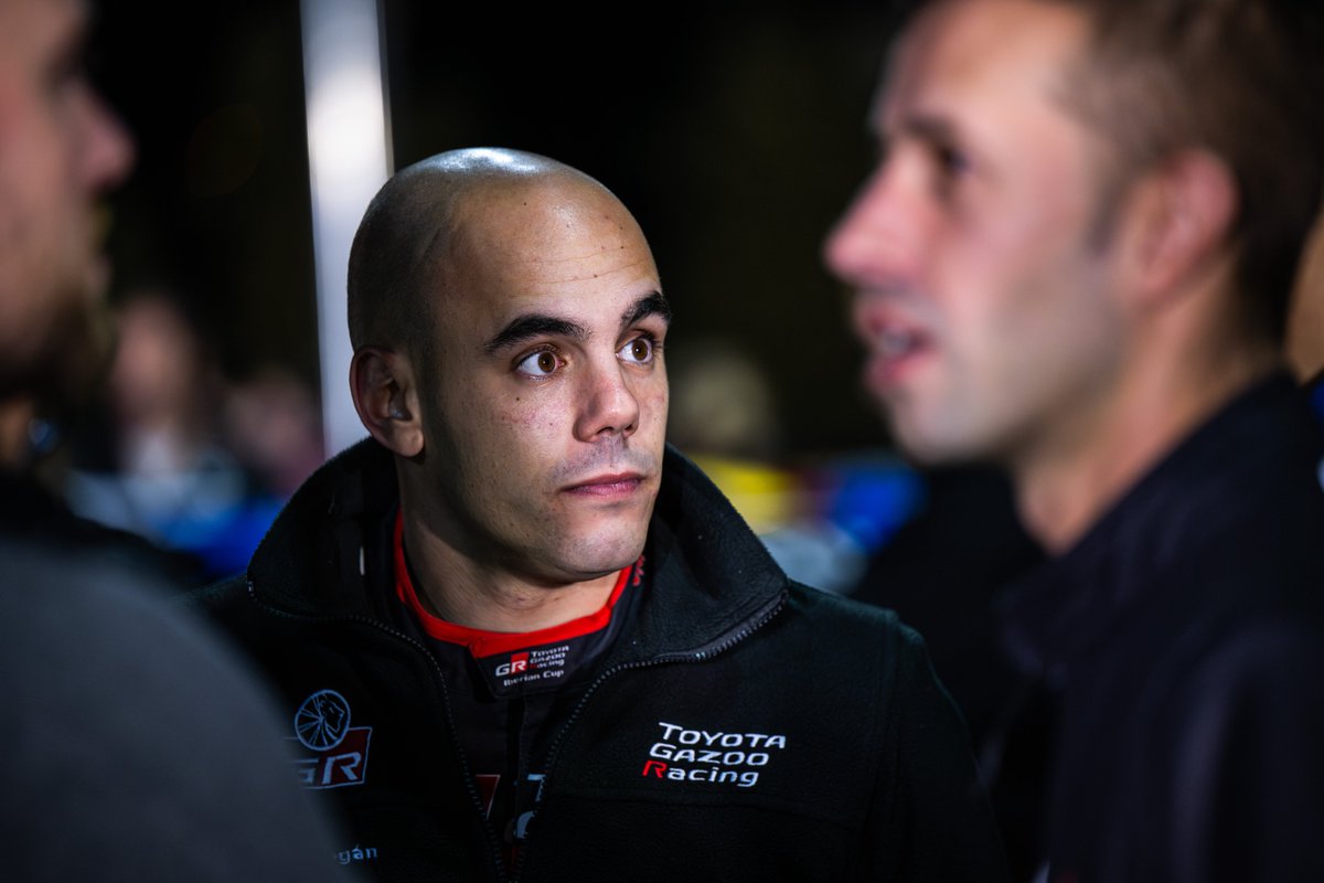 TGR_Spain's tweet image. Mientras empieza la acción en Japón 🇯🇵, a 10.000 kilómetros de distancia, en el @rallyelanucia ya se respira la atmósfera de nervios y emoción tan habitual en los cierres de temporada🤜🤛.

¡A por la última de la #GRYarisCupSpain! 🔥🔥

#ToyotaGAZOORacing #MSISpain #GRYarisRZ