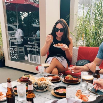 New profile pic so you guys don’t forget me.