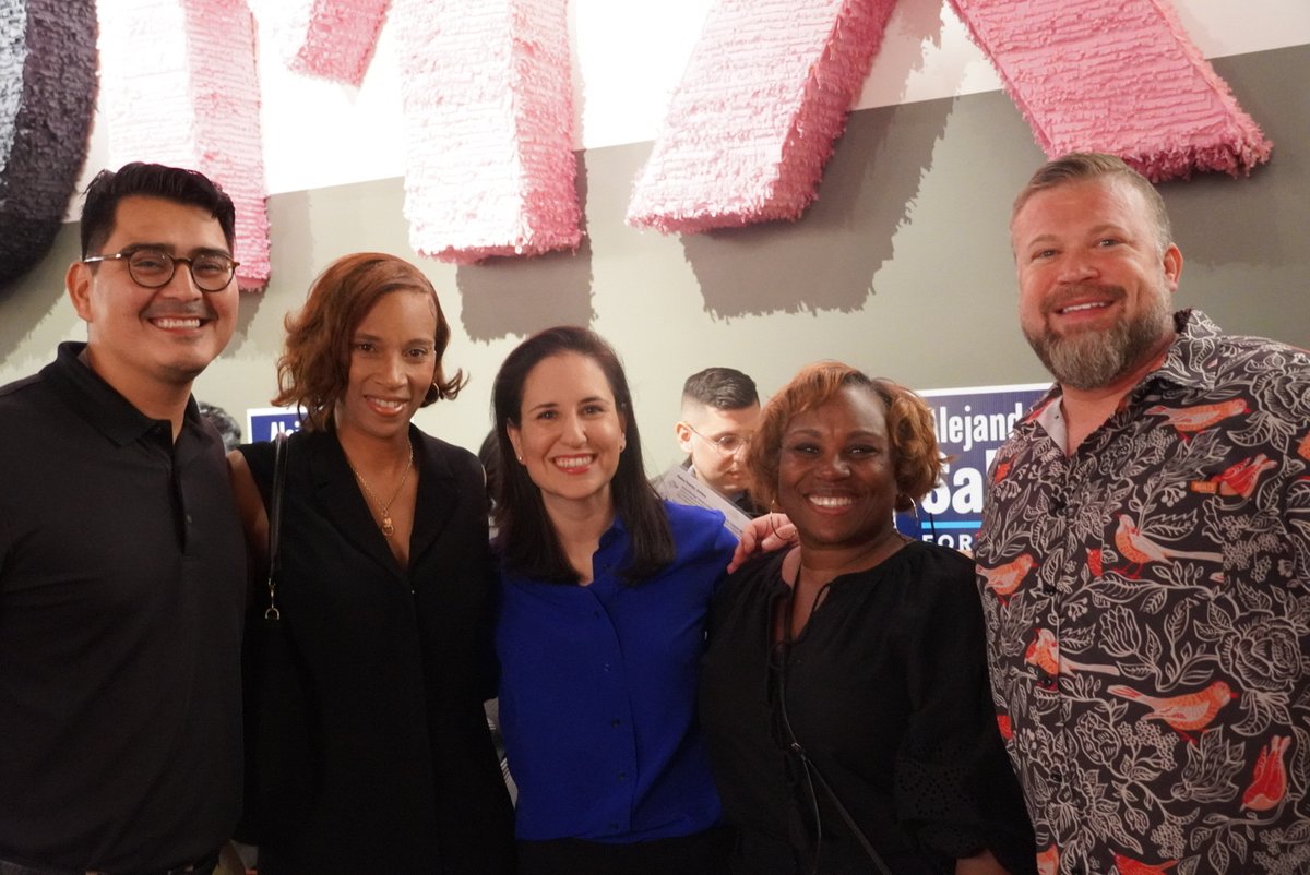 salinasforhtx's tweet photo. I am so humbled by the many people who have joined our campaign’s fight to deliver an affordable city for every Houstonian. This week, we finished first in a 15-person race — that takes real people power. But the work isn’t done yet

The runoff campaign begins now! Join our growing movement: https://t.co/tF6WzxvT6F