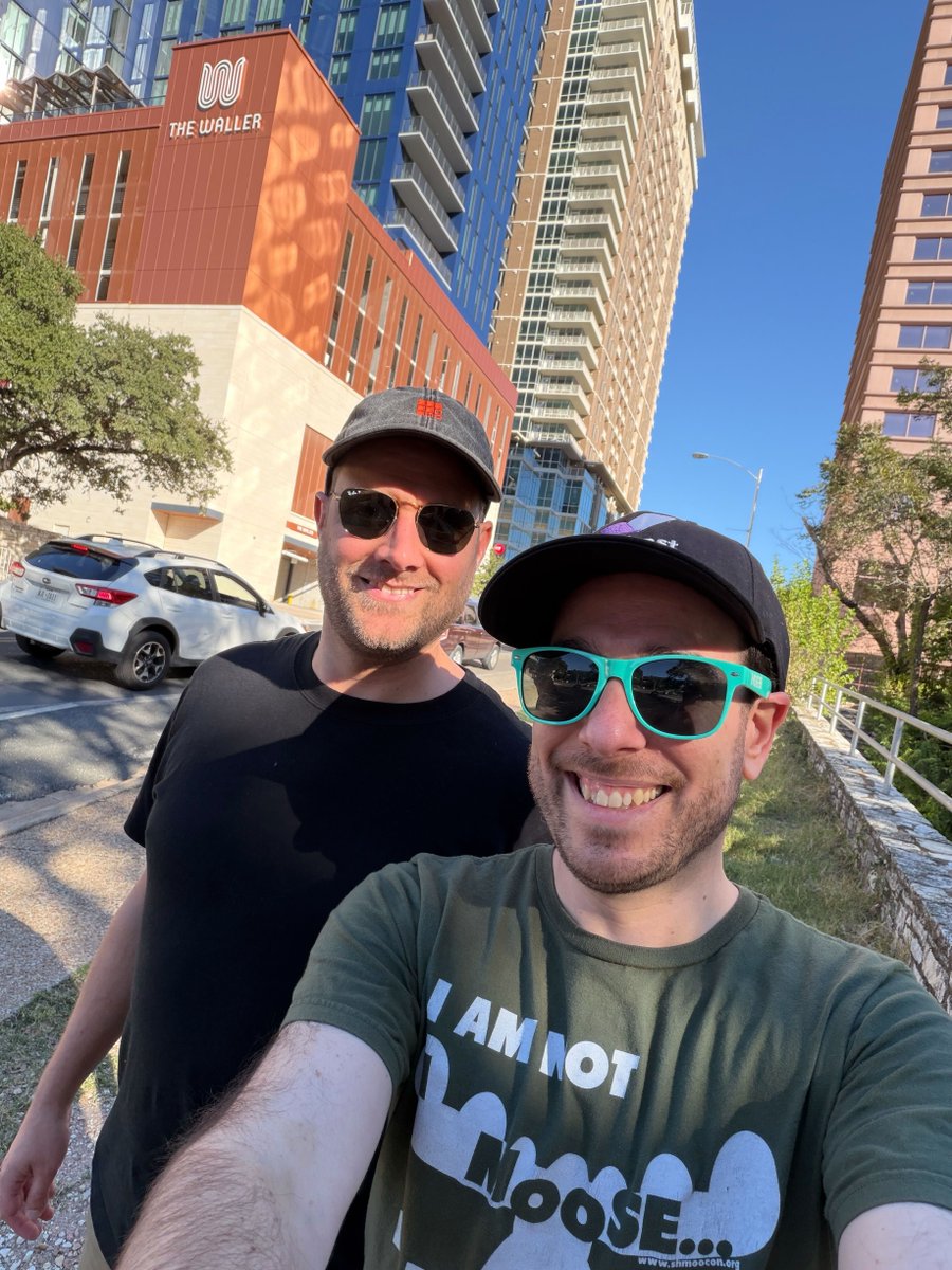 autohost_app's tweet image. We&apos;re at #Hostchella2025 and the energy is electric ⚡️ Proud to be working with partners who are pushing Hospitality Tech forward and bringing this community together!

Huge shoutout to Marcus Räder and the entire dedicated Hostaway team that&apos;s behind this magic 🚀