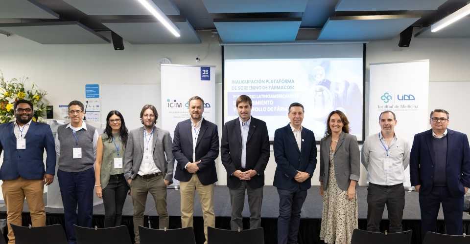 Universidad del Desarrollo inaugura laboratorio de fármacos que posiciona a la academia chilena a la vanguardia en Latinoamérica portalredsalud.cl/2025/11/06/uni… a través de <a href="/PortalRedSalud/">Portal Red Salud Noticias®</a>