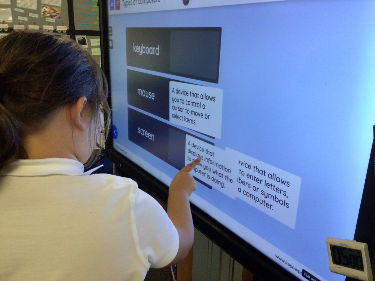 2A learning the parts to a computer and what their function is in our computing lesson #TeamCastleHills <a href="/CastleHillsScaw/">Castle Hills Primary Academy</a> <a href="/LegerEdTrust/">Leger Education Trust</a>