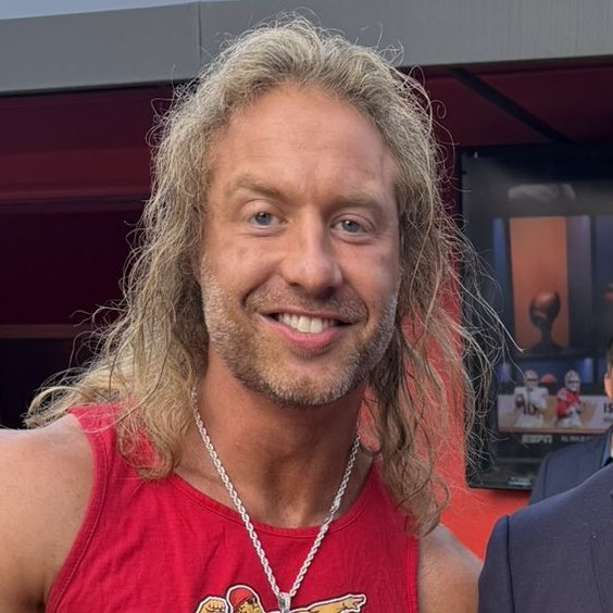 Dating site picture  vs  In person