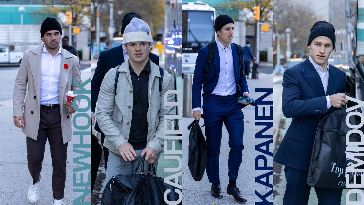 CanadiensMTL's tweet image. Bonne(t) soirée!!!

They&apos;re tuques, not beanies!!!

#GoHabsGo