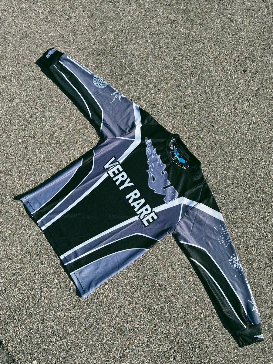 Back in black…grab yours at veryrarebrand.com while supplies last!