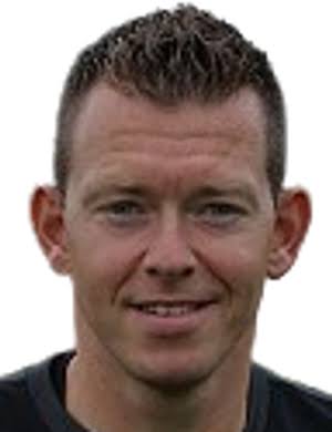 Senin gibi hakemin Allah belasını versin yeter be bu takımı bir salin artık  #fenerinmaçıvar #VPFB #Fenerbahçe