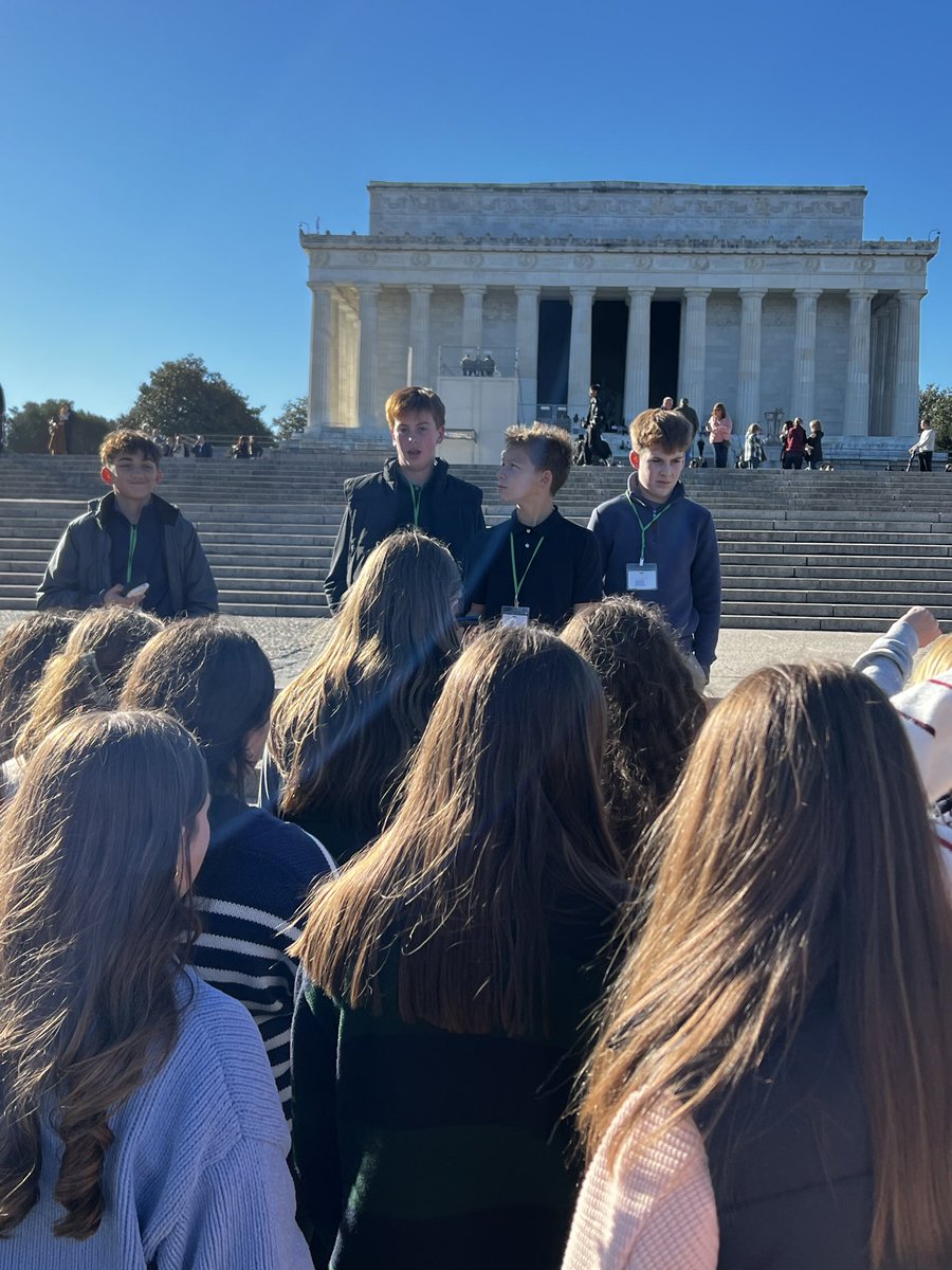 harmonbus2 tweet media