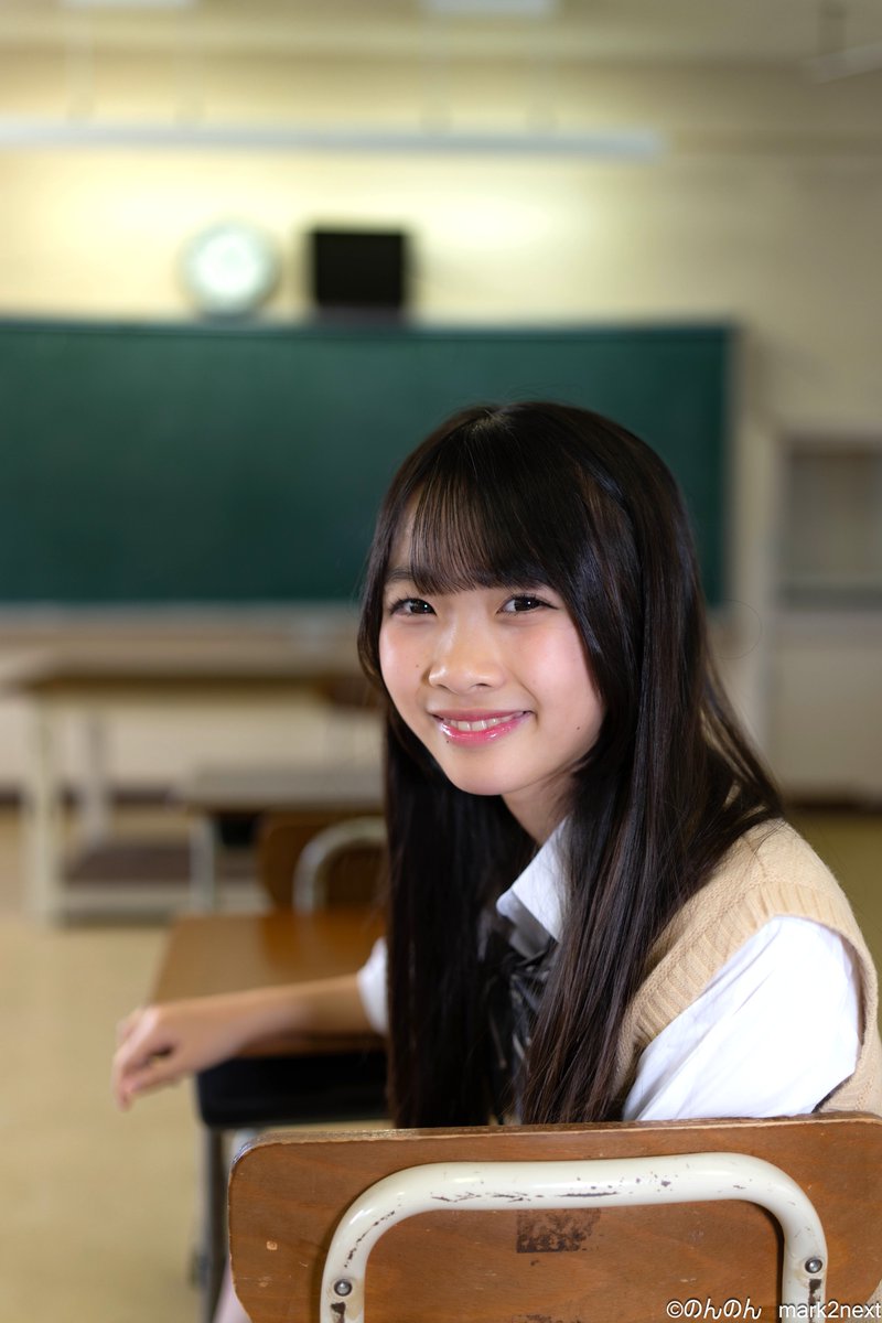 mark2next's tweet image. 20251011
みうさん @miu_tan10_08
#みう #ロコパ撮影会 #ファインダー越しの私の世界 #写真好きな人と繋がりたい #ポートレート好きな人と繋がりたい #ポートレート