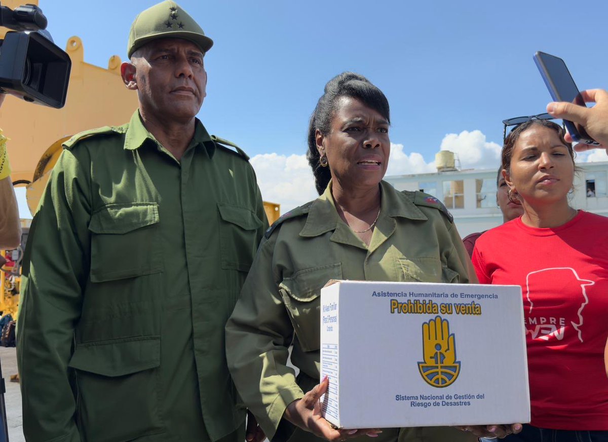 Gustavo Petro tweet media