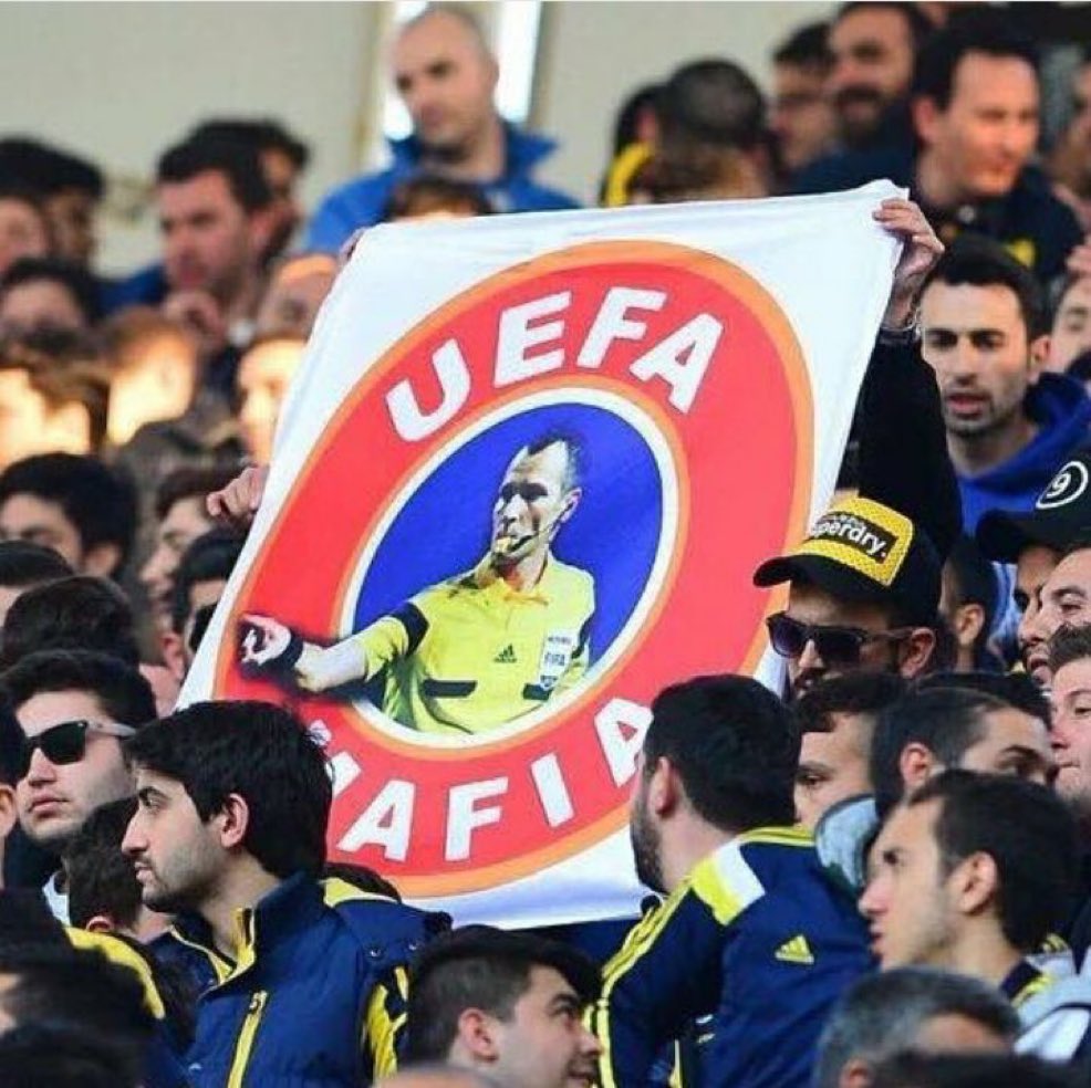 Aselmira1453__'s tweet photo. EMEK HIRSIZLARI! @EuropaLeague @ChampionsLeague #UefaMafia https://t.co/zXflpxRNRx