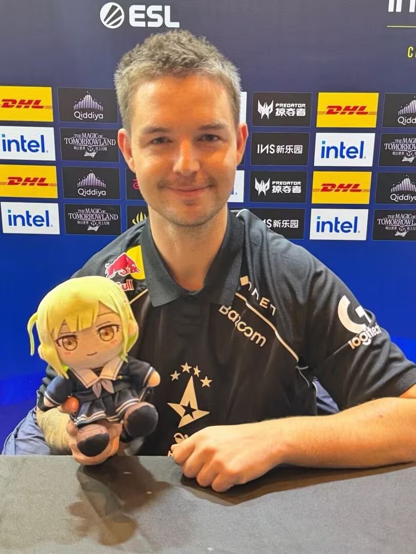 vl (@vnl3b) on Twitter photo 