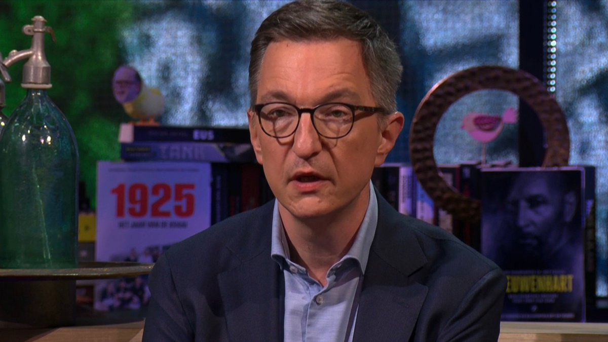 vandaaginside's tweet photo. Econoom Martin Visser: 'De beste coalitie voor de economie is zonder twijfel over rechts'
https://t.co/rhbt3J9AVu #vandaaginside https://t.co/YXshVGnv92