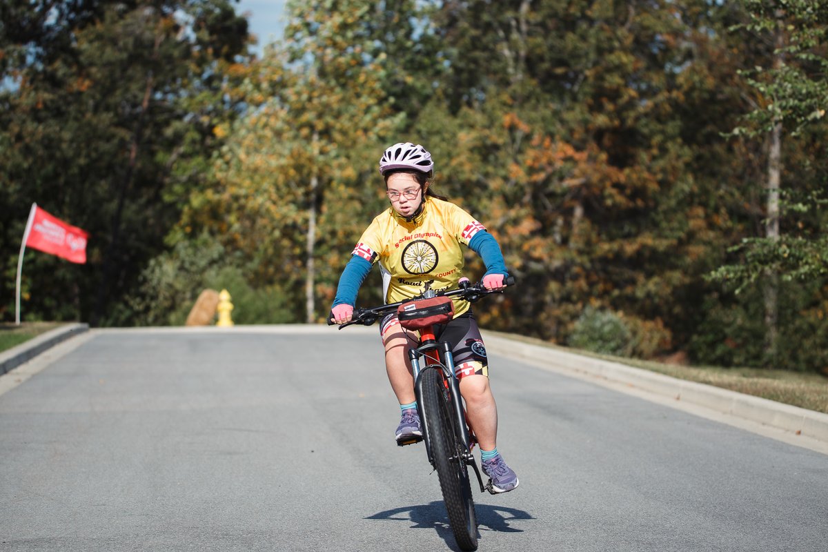 SpOlympicsMD's tweet photo. Wrapping up #PhotoWeek with the State Cycling Championships! 🚴‍♂️💨 Athletes raced in Time Trials &amp; Road Races at Oak Crest Properties—an awesome day for all!

📸 Photos by Drew Koritzer 👉 https://t.co/ZWenl2SLUd

#ExperienceInclusion https://t.co/cN7lJw4GxR