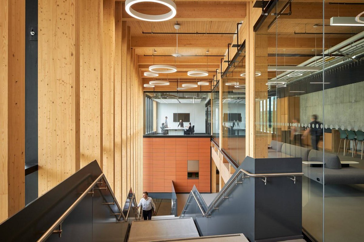 Architizer's tweet photo. Featuring a six-story mass timber frame, the Science Collaboration Centre at Canadian Nuclear Laboratories supports collaborative research while meeting federal net-zero carbon-ready standards.

📍Chalk River, Canada
Project by: HDR
Photos by: Kevin Belanger
Details: https://t.co/oAjv1ndjcg